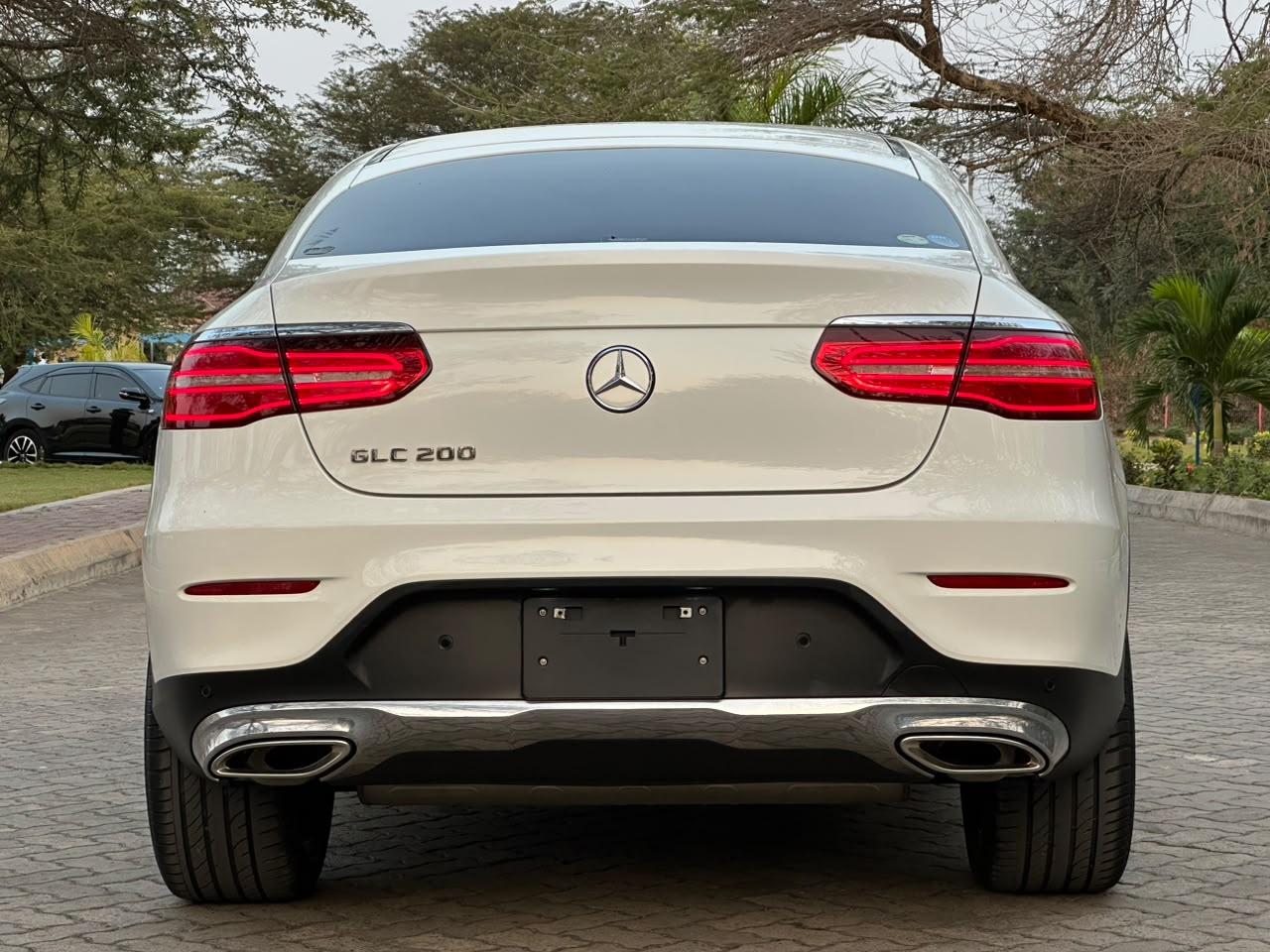 Mercedes Benz thumbnail 8